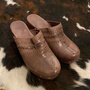 Ugg Brown Leather Clogs 7
